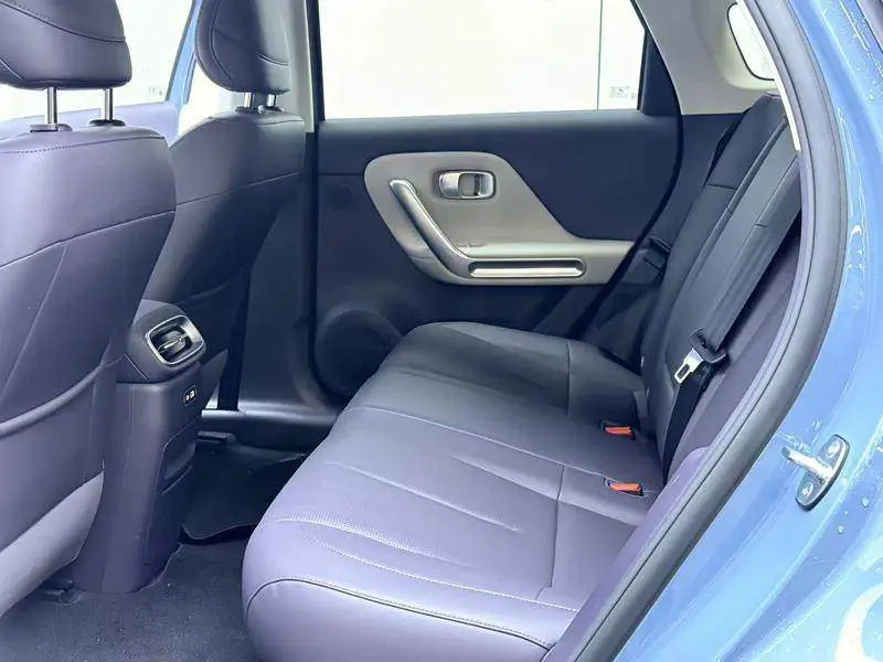 Leapmotor B01 2025 650 Enjoy Edition — 9