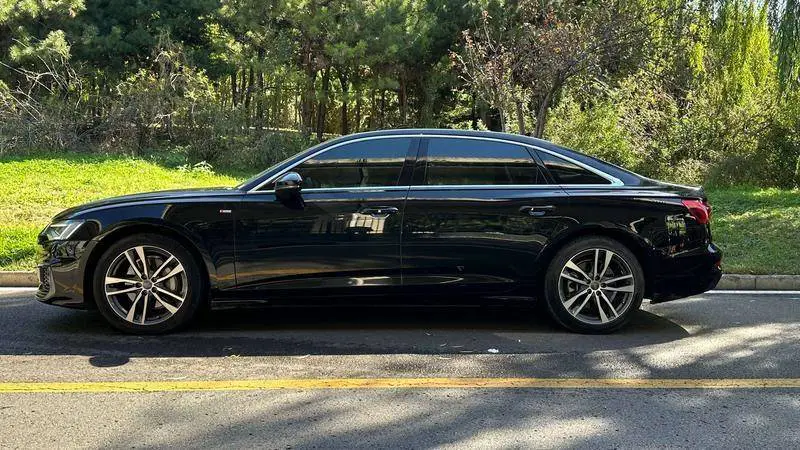 Audi A6L 2021 40 TFSI Luxury Dynamic Edition — 3