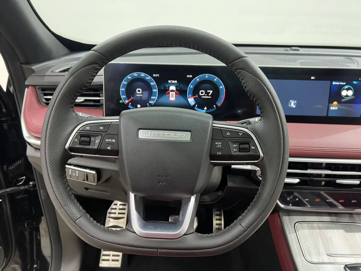 JETOUR X70 PLUS 2023 1.5T DCT Brave PLUS 5-seater — 10