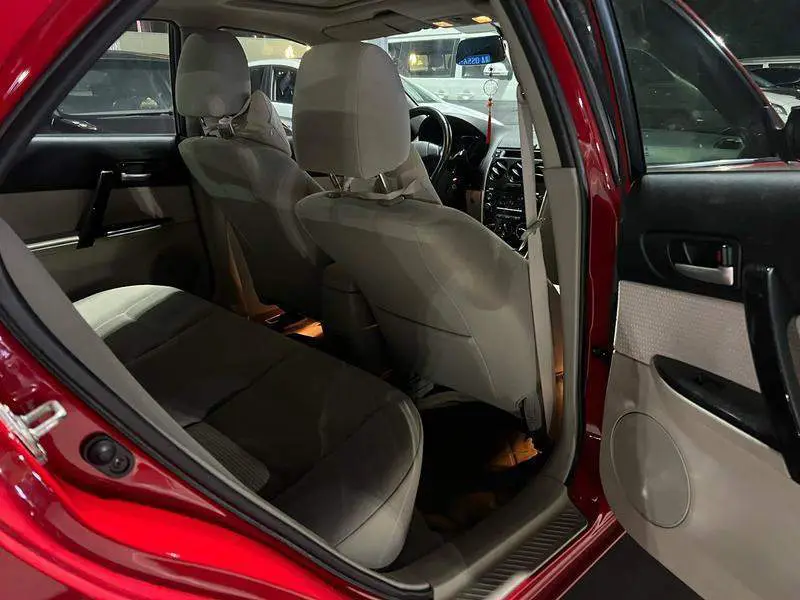 Mazda 6 2011 2.0L Automatic Fashion Model — 11