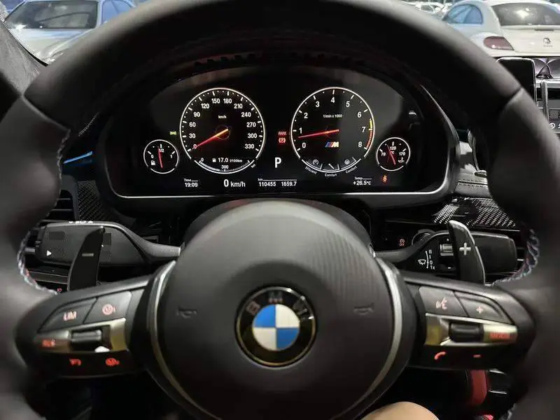BMW X6 M 2015 X6 M — 13