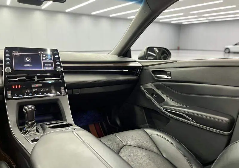 Asian Dragon 2019 2.0L XLE Premium Edition National VI — 7