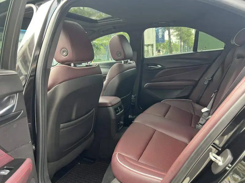 Cadillac CT4 2022 28T Premium — 14