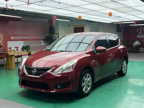 TIIDA 2011 1.6L CVT Comfort Model
