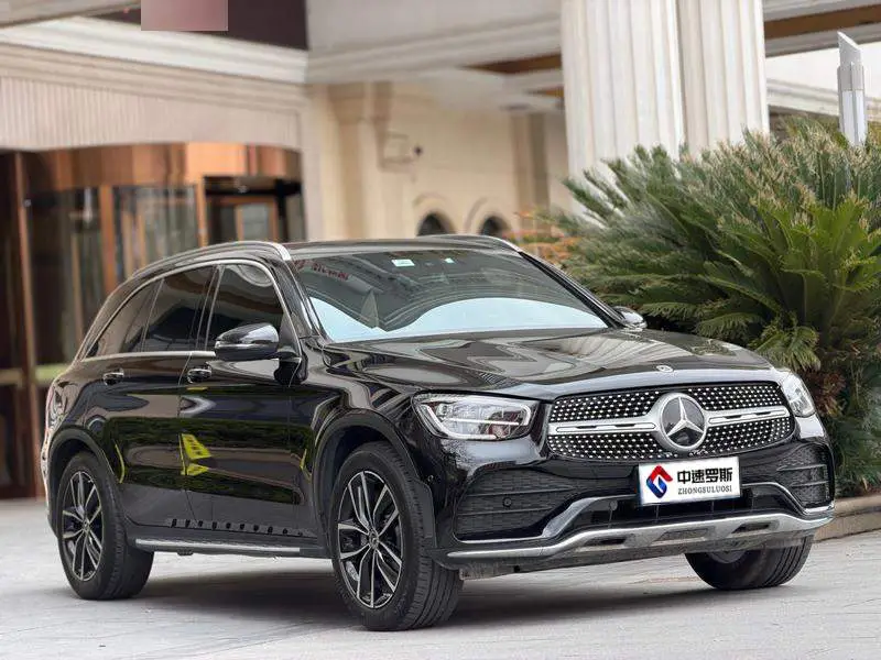 Mercedes-Benz GLC 2022 GLC 260 L 4MATIC Luxury — 3