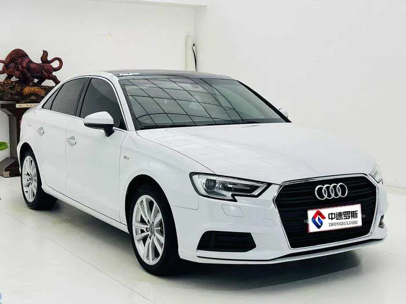 Audi A3 2016 Limousine 35 TFSI Progressive — 3