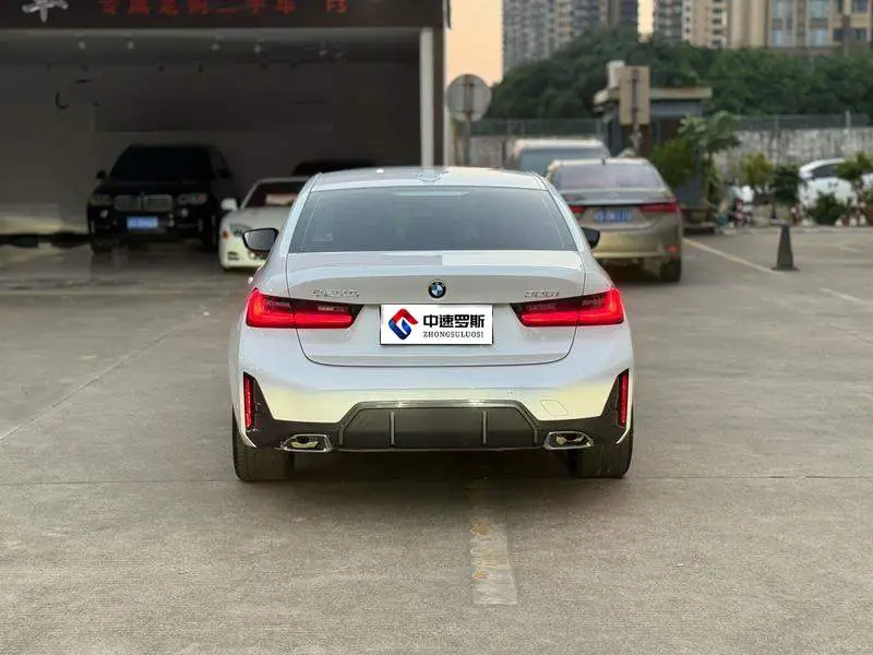 BMW 3 Series 2023 325i M Sport Package — 5