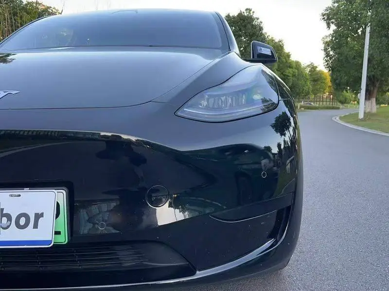 Model Y 2023 rear-wheel drive version — 8