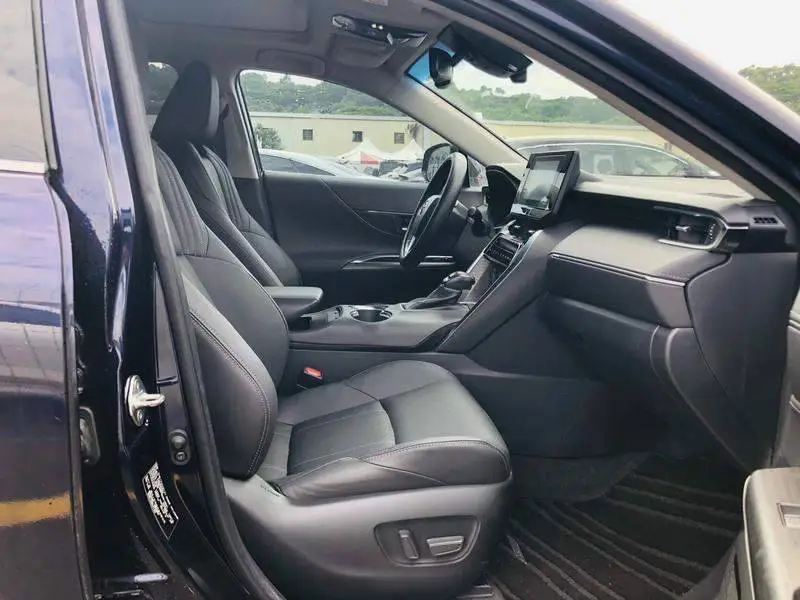 Ling Fang HARRIER 2022 2.0L CVT 2WD Luxury Edition — 14