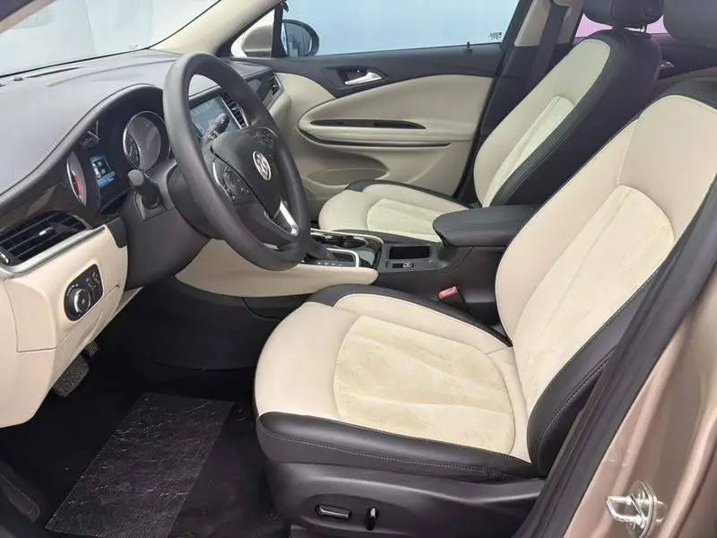 Valeant 2019 Sedan 15S Automatic Leading Model — 11
