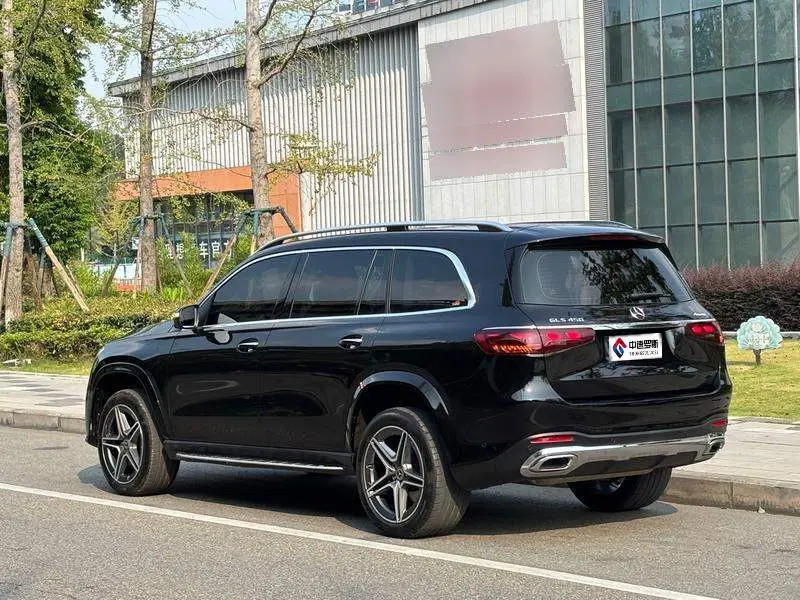 Mercedes-Benz GLS 2025 GLS 450 4MATIC Fashion Edition — 5