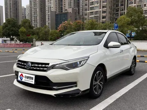Venucia D60 2018 1.6L CVT Intelligent Link Elite Edition
