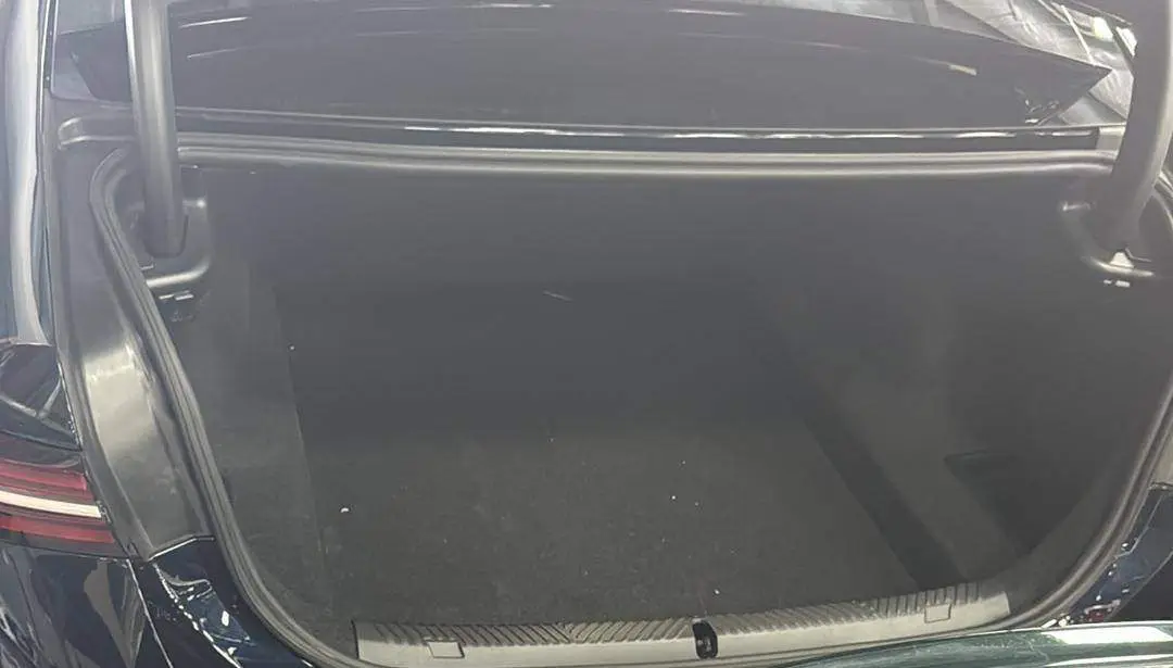 BMW 5 Series 2025 530Li Leading M Sport Package — 15