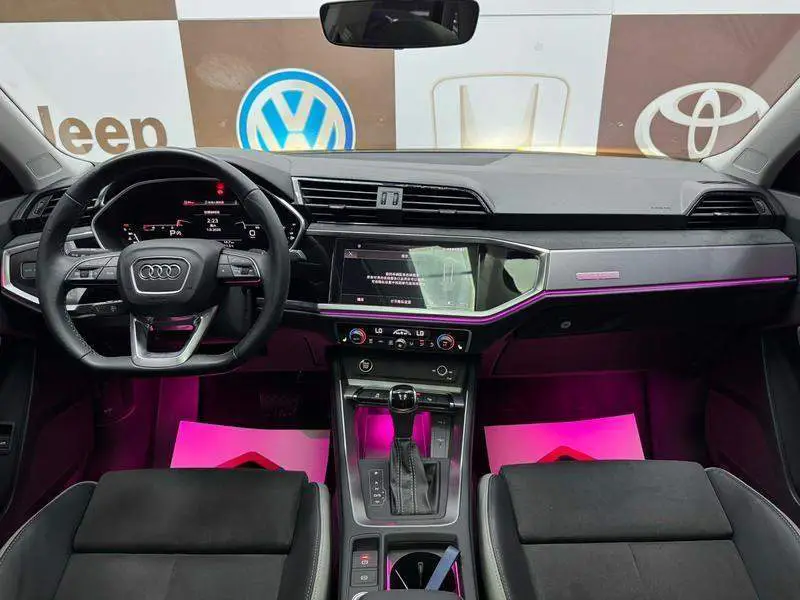 Audi Q3 2022 35 TFSI Stylish and Dynamic — 16