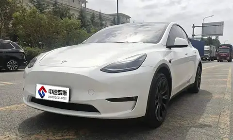 Model Y 2023 Long Range All-Wheel Drive