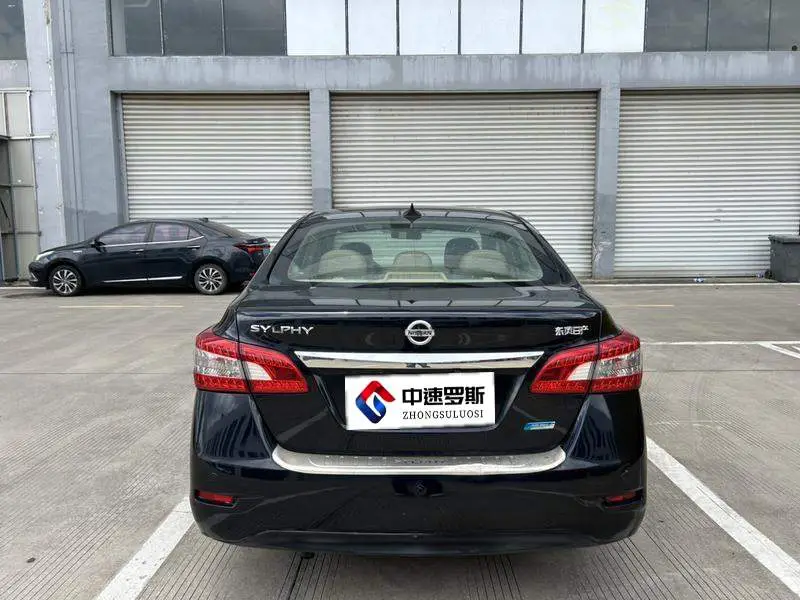 Sylphy 2012 1.6XL Manual Deluxe Edition — 4