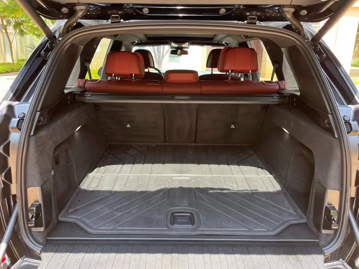 BMW X5 2025 xDrive 40Li M Sport Night Package — 13