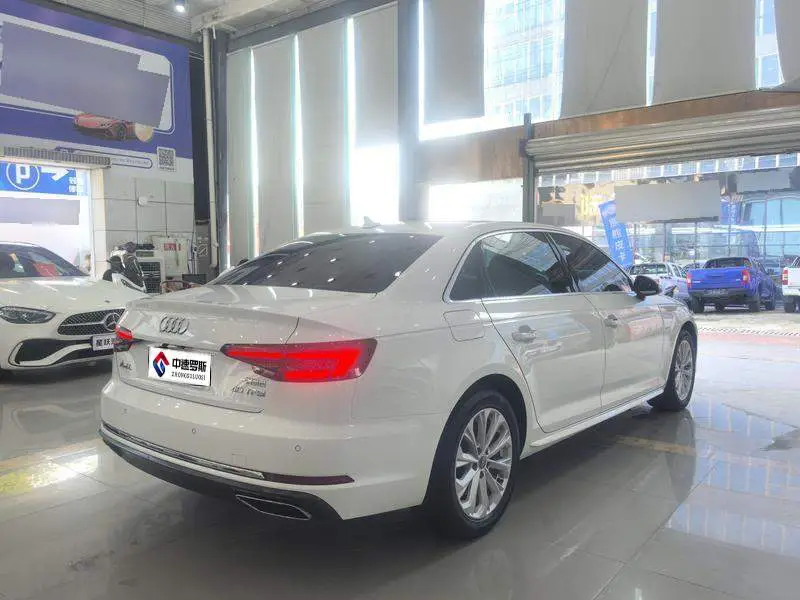 Audi A4L 2019 40 TFSI Progressive National VI — 7