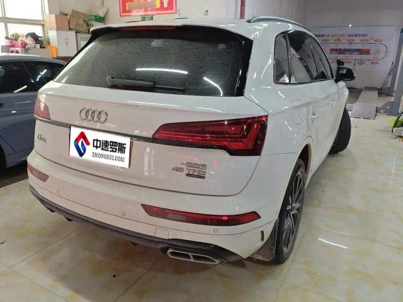Audi Q5L 2024 45 TFSI Luxury Dynamic Edition — 4