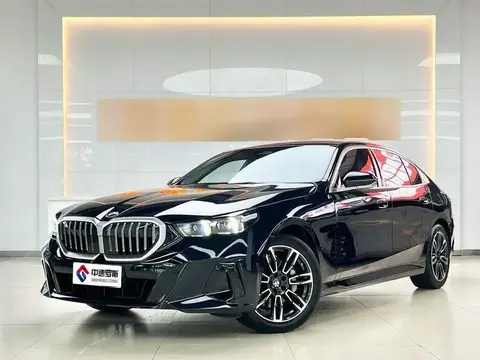 BMW 5 Series 2024 530Li Leading M Sport Package