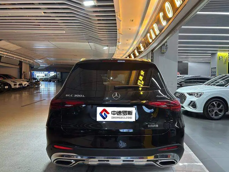 Mercedes-Benz GLC 2024 GLC 300 L 4MATIC Luxury 7-seater — 4