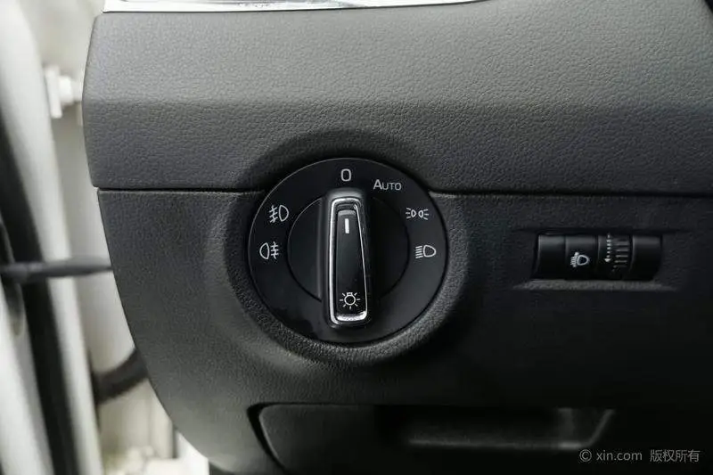 Octavia 2019 1.5L Automatic Luxury Edition — 16