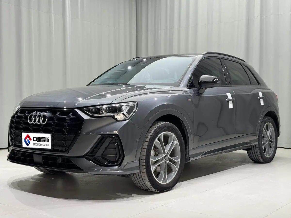 Audi Q3 2023 35 TFSI Fashion Dynamic Edition (1.4T) — 2