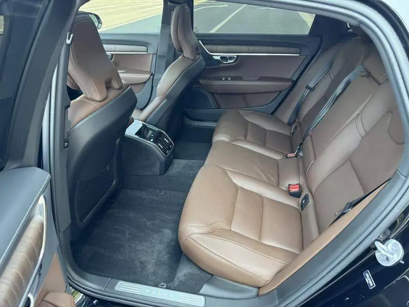 Volvo S90 2023 B5 Zhiyuan Deluxe Edition — 15