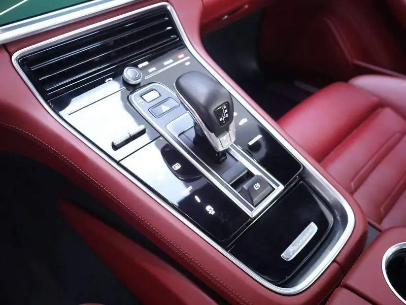 Panamera 2017 Panamera 3.0T — 18