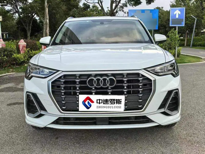 Audi Q3 2021 35 TFSI Stylish and Elegant — 2