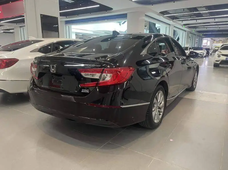 Accord 2018 230TURBO Comfort Edition National VI — 6