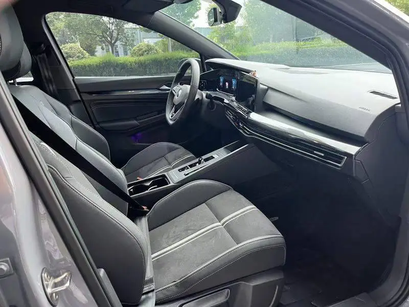 Golf 2023 280TSI DSG R-Line Lite — 15