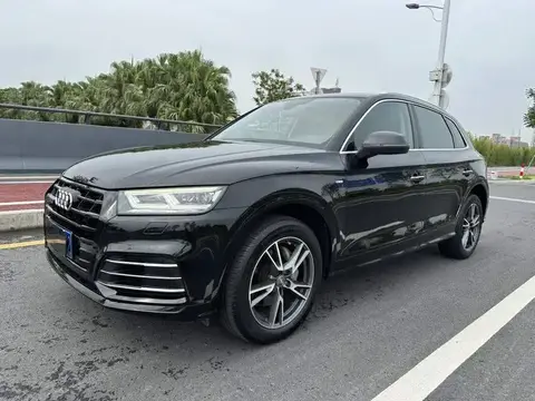 Audi Q5L 2018 45 TFSI Exclusive Fashion National VI