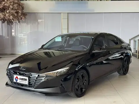 Elantra 2022 1.5L CVT LUX Black Knight Limited Edition