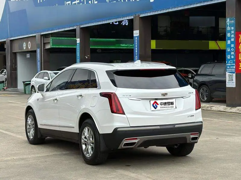 Cadillac XT5 2022 2.0T 2WD Luxury Model — 4