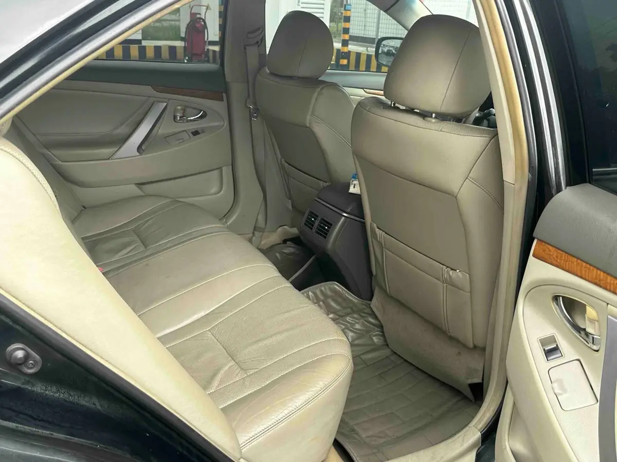 Camry 2009 240G Deluxe Edition — 5