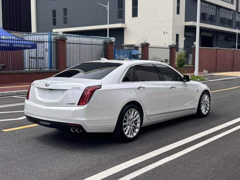 Cadillac CT6 2017 28T Leading Model — 6