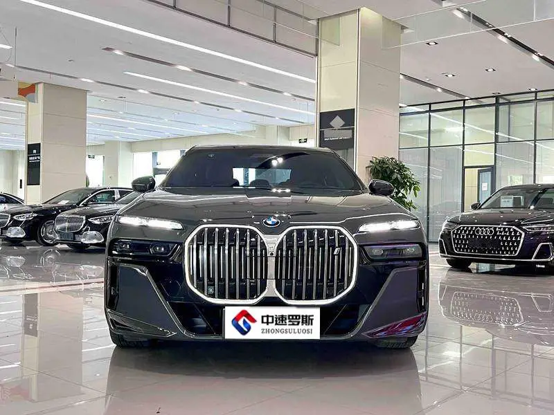 BMW i7 2023 eDrive50L Exclusive M Sports Package — 2