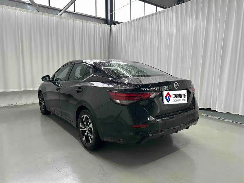 Sylphy 2022 1.6L XL CVT Enjoy Edition — 4
