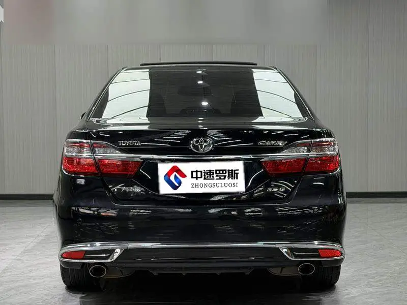 Camry 2016 Hybrid 2.5HG 10th Anniversary Luxury Navigation Edition — 5