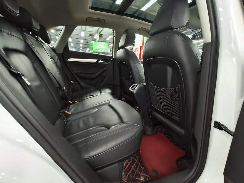 Audi Q3 2015 35 TFSI Progressive — 12