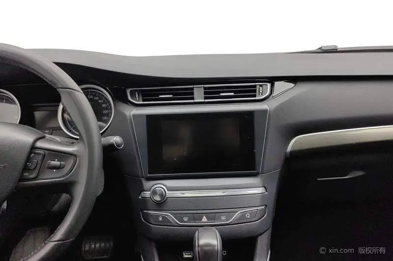 Peugeot 408 2015 1.2T Automatic Luxury Edition — 13
