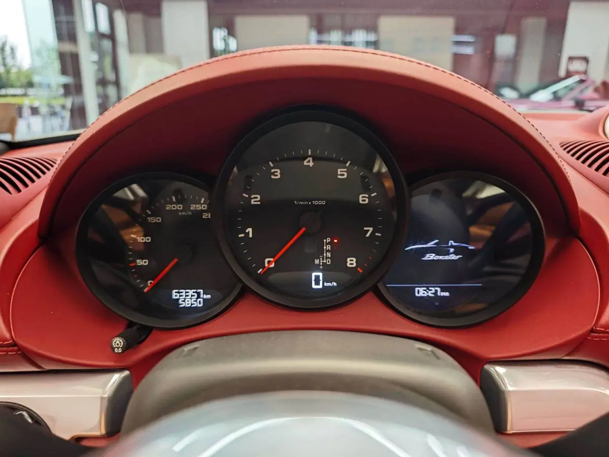 Porsche 718 2020 Boxster 2.0T — 12