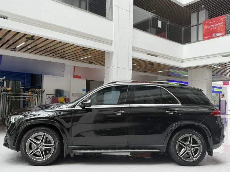 Mercedes-Benz GLE 2020 GLE 450 4MATIC Dynamic — 4