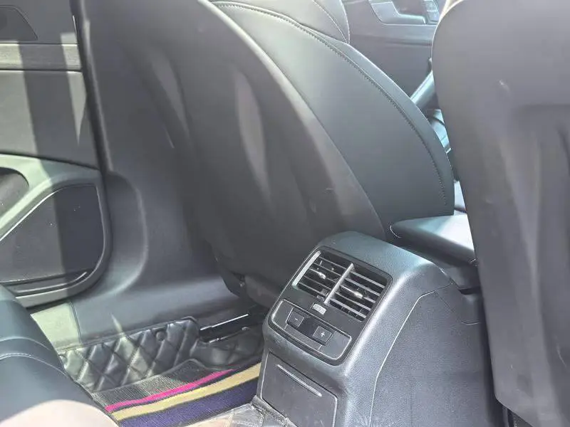 Audi A4L 2024 40 TFSI Stylish and Dynamic — 8