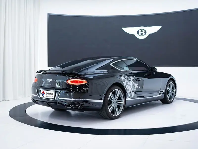 Europe 2022 4.0T GT V8 — 5