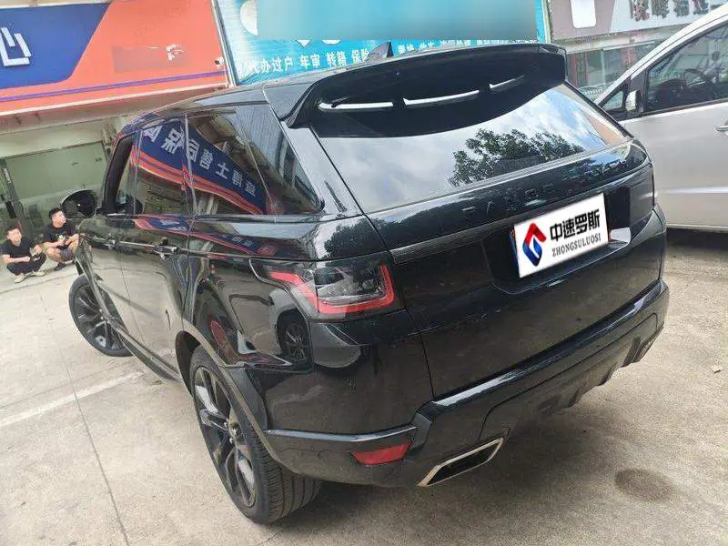 Range Rover Sport 2022 3.0 L6 Tiger Ambition Edition — 3