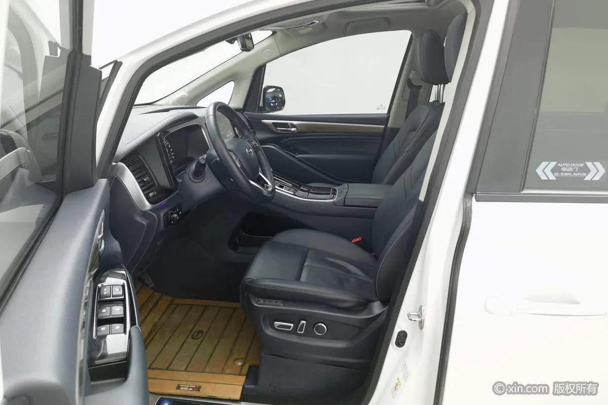 Trumpchi M8 2021 Lingxiu Series 390T Supreme Edition — 13