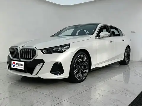 BMW 5 Series 2025 530Li Premium M Sport Package