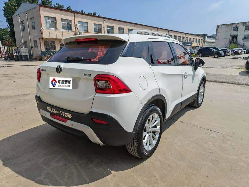 Zhonghua V3 2016 1.5L Manual Intelligent Model — 6